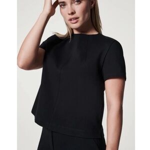 SPANX The Perfect Funnel Short Sleeve Top in Classic Black Size Small